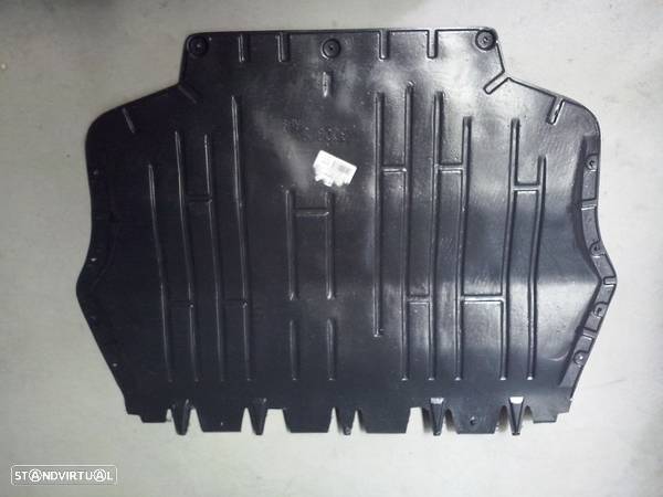 resguardo do motor novo audi a3 8p seat leon vw golf v touran (multimarca) - 1