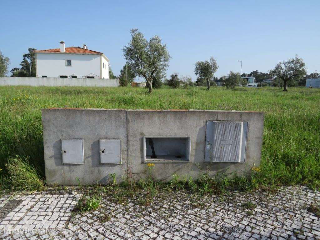 Lote para construção de Moradia - Grande imagem: 2/4