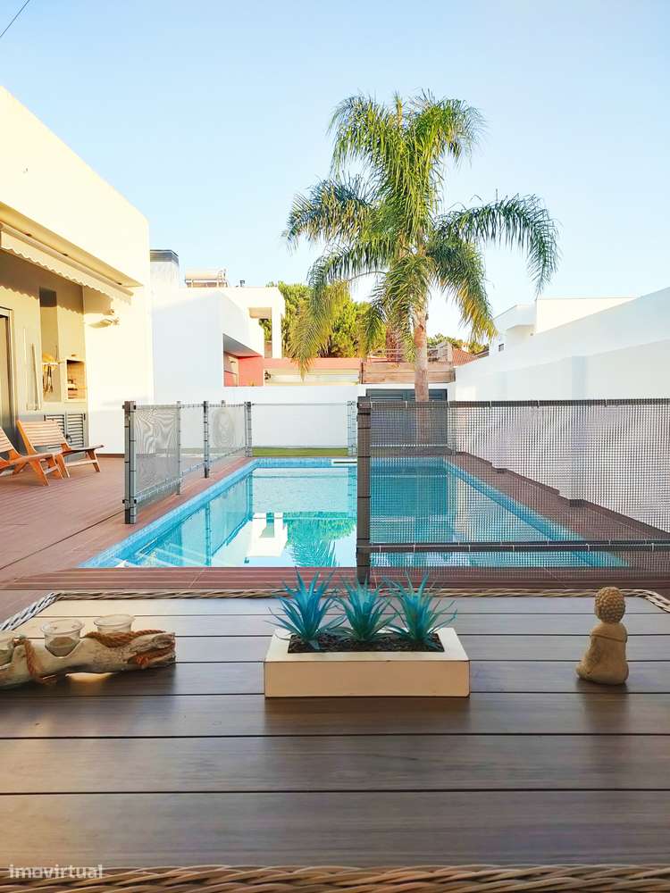 Moradia térrea T3 com Piscina-48