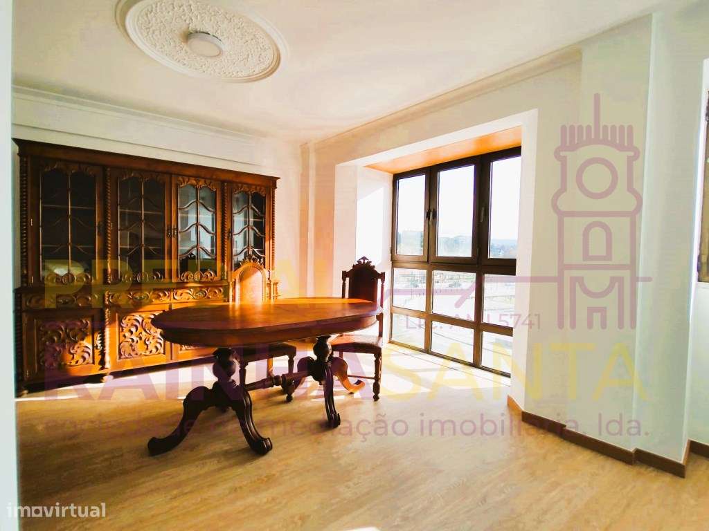 Apartamento T2 c/ aparcamento_ Santa Clara - Grande imagem: 2/16