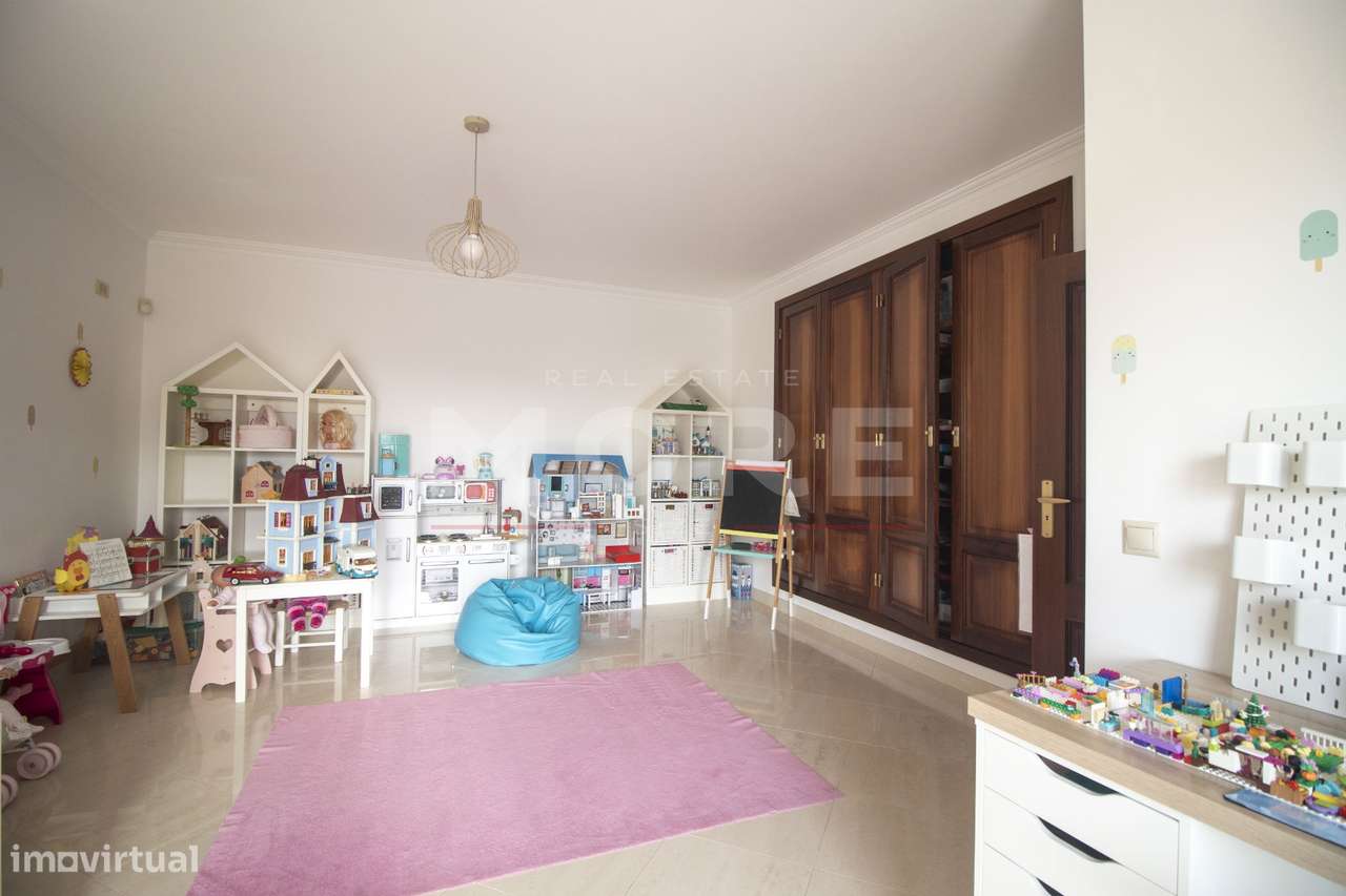 Moradia T5 independente de Gaveto - Caldas da Rainha-20