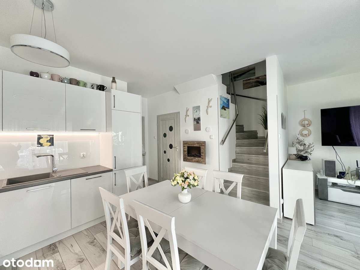 Atrakcyjny dom z ogrodem w zabudowie szeregowej Świnoujście-14