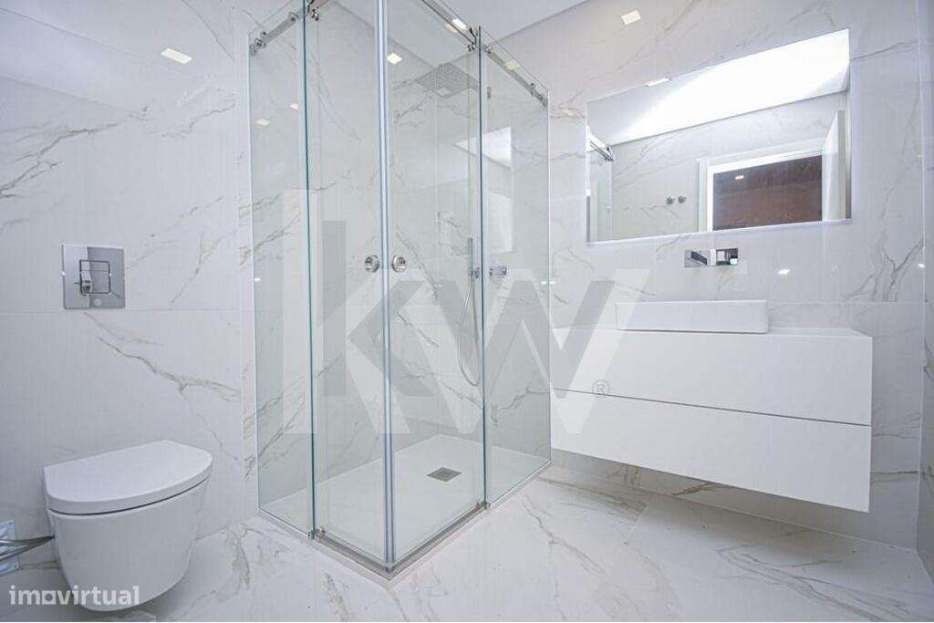 T3 c/ terraço para Venda  Urbanização Quinta do Inquisidor - Grande imagem: 4/43