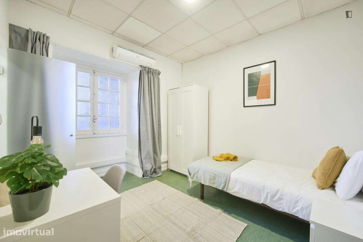 Quarto - localizado em Avenida da Liberdade Lisbon - Grande imagem: 4/7