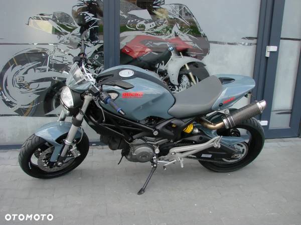 Ducati Monster - 3