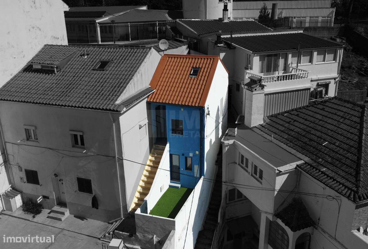 Moradia T1 Duplex Renovada c/ Quintal / Jardim / Piscina-5