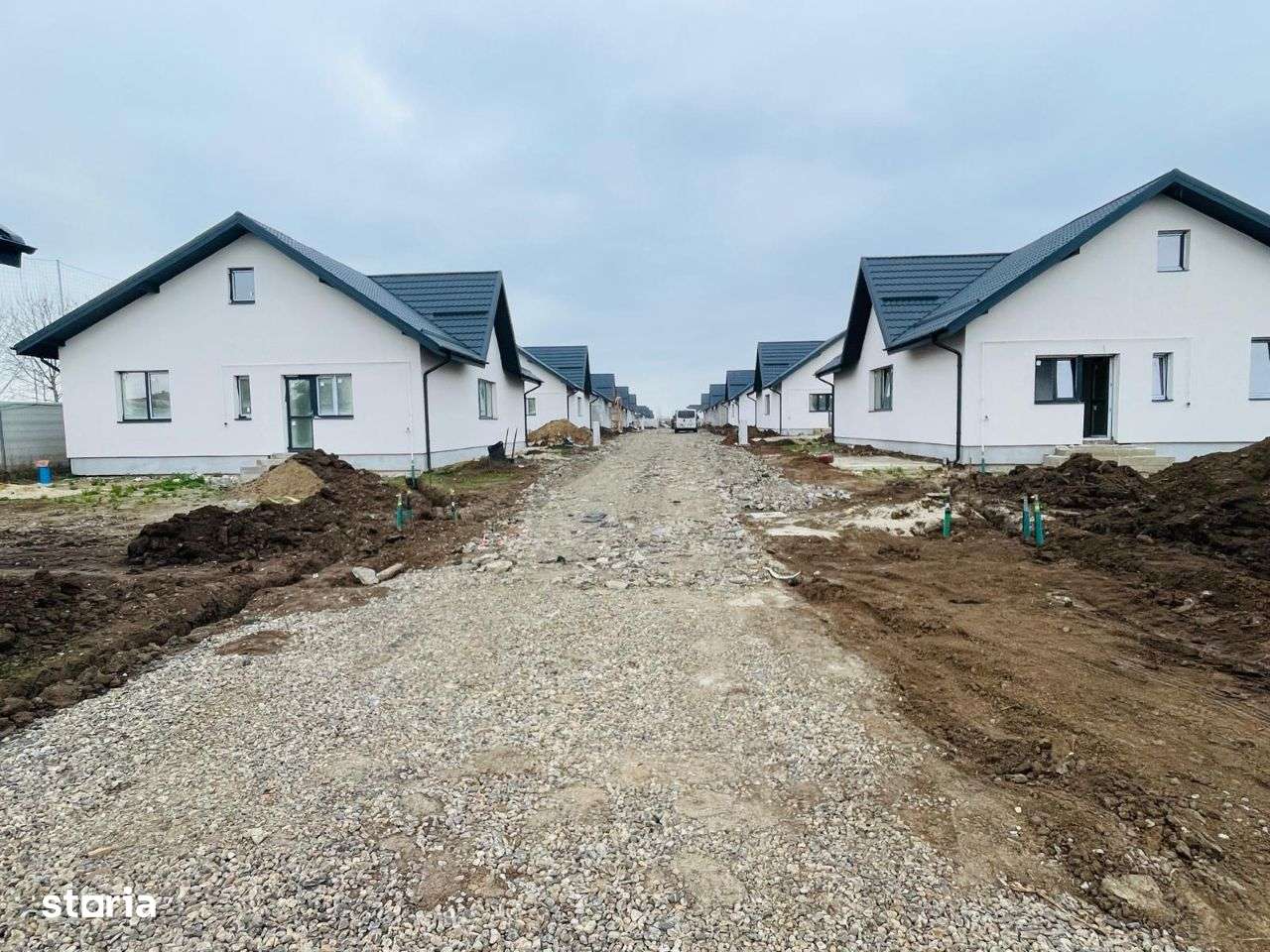 Imobiliare Domnesti Parter la cheie - Aproape de Bucursti - Imagine principală: 3/18