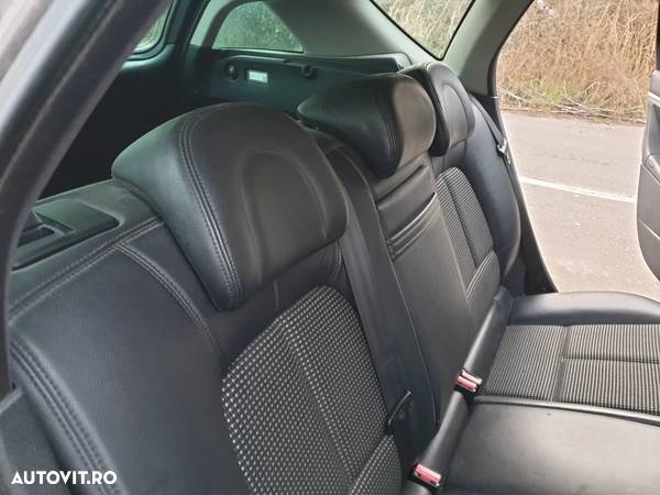 Peugeot 407 SW HDi 135 Automatik Platinum - 9