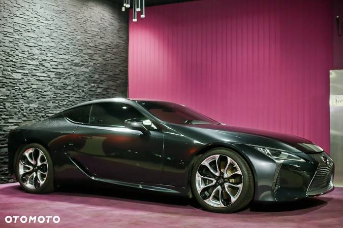 Lexus LC 500 Club Edition - 4