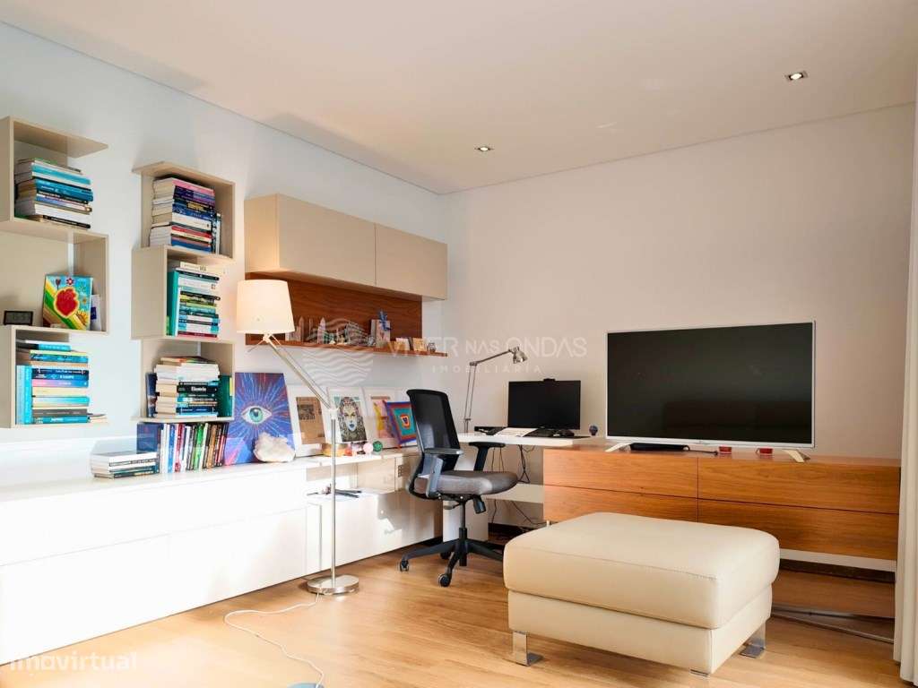 Luxuosa Moradia com 548 m2 - Premium com Piscina - 25 minutos do PORTO-5