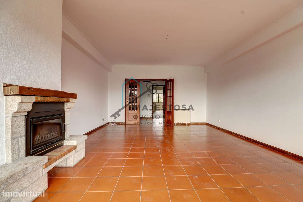 Apartamento T3 no Centro de Vila Verde — Braga-2