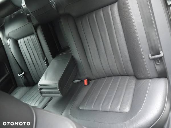 Volkswagen Phaeton 3.0 V6 TDI DPF 4M (5 os) - 33