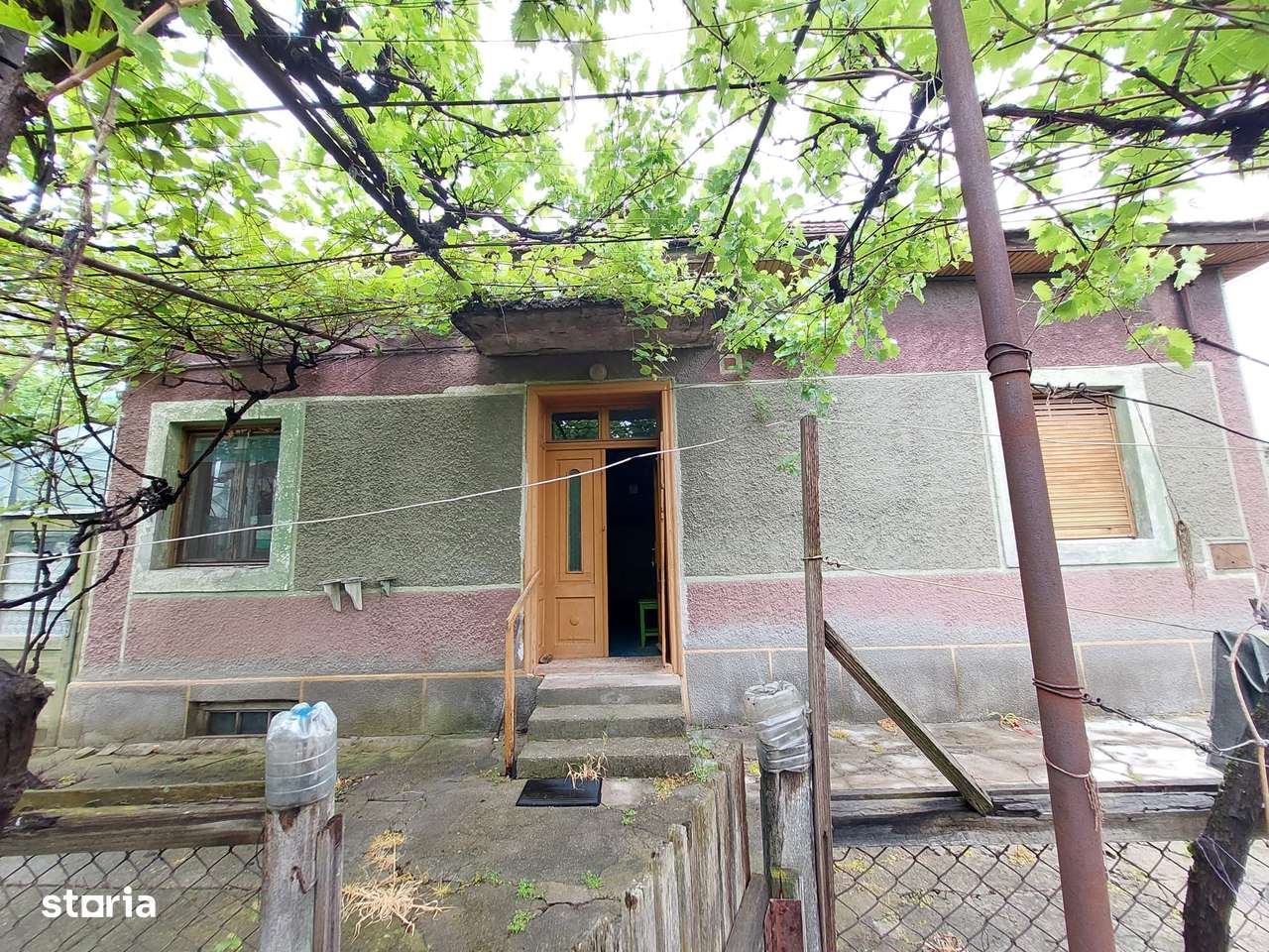 RAMDA,Casa de vanzare 3 camere S+P zona Rogerius teren 587-9