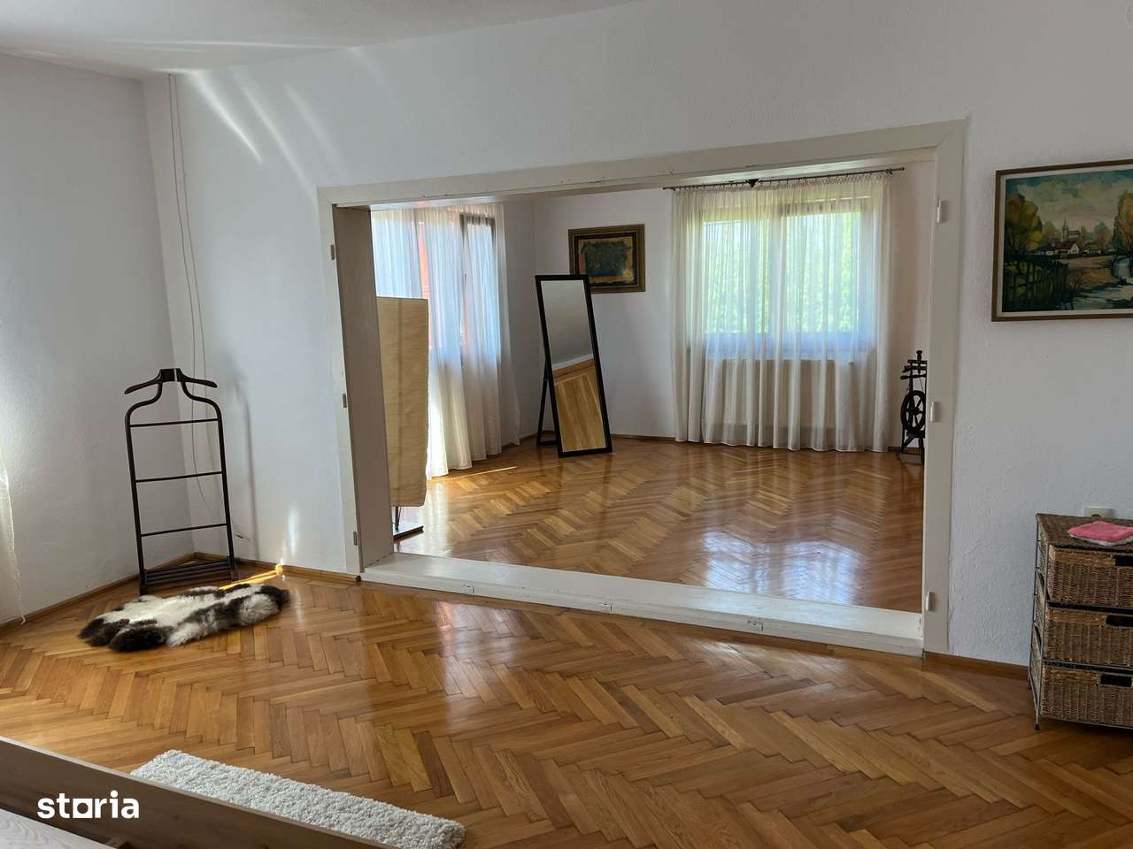 Casă de vânzare în Covasna - complet renovată, mobilată și utilată!-11