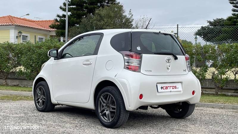 Toyota iQ 1.0 VVT-i 2 EP - 3