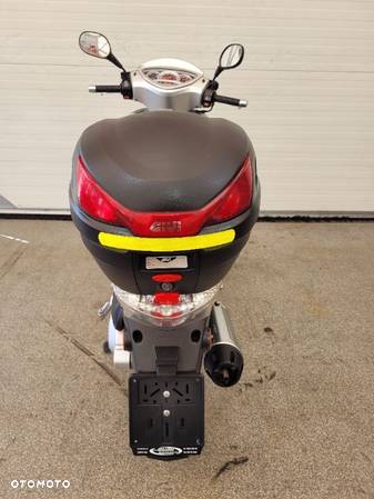 Kymco People - 30