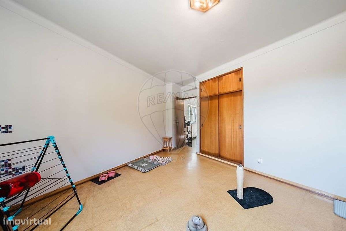 Moradia T4 para venda-18