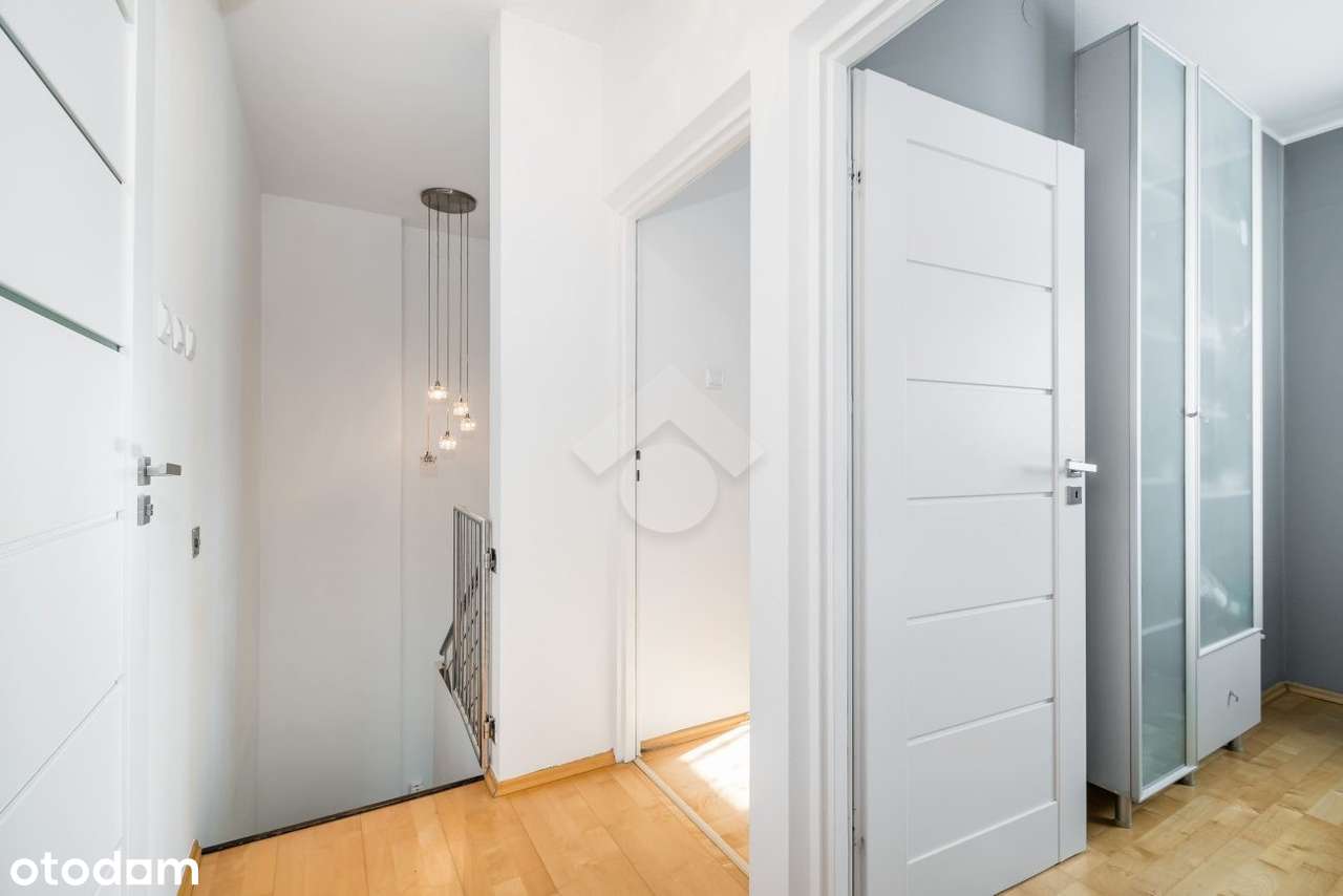 2 poziomy, 4 pokoje, balkon, 13 360 zł/m2, garaż, klimatyzacja-13