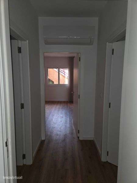 Alugo Apartamento T2 em Paços de Ferreira - Grande imagem: 4/12