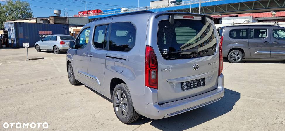 Toyota Proace City Verso Long 1.5 D-4D Family - 1