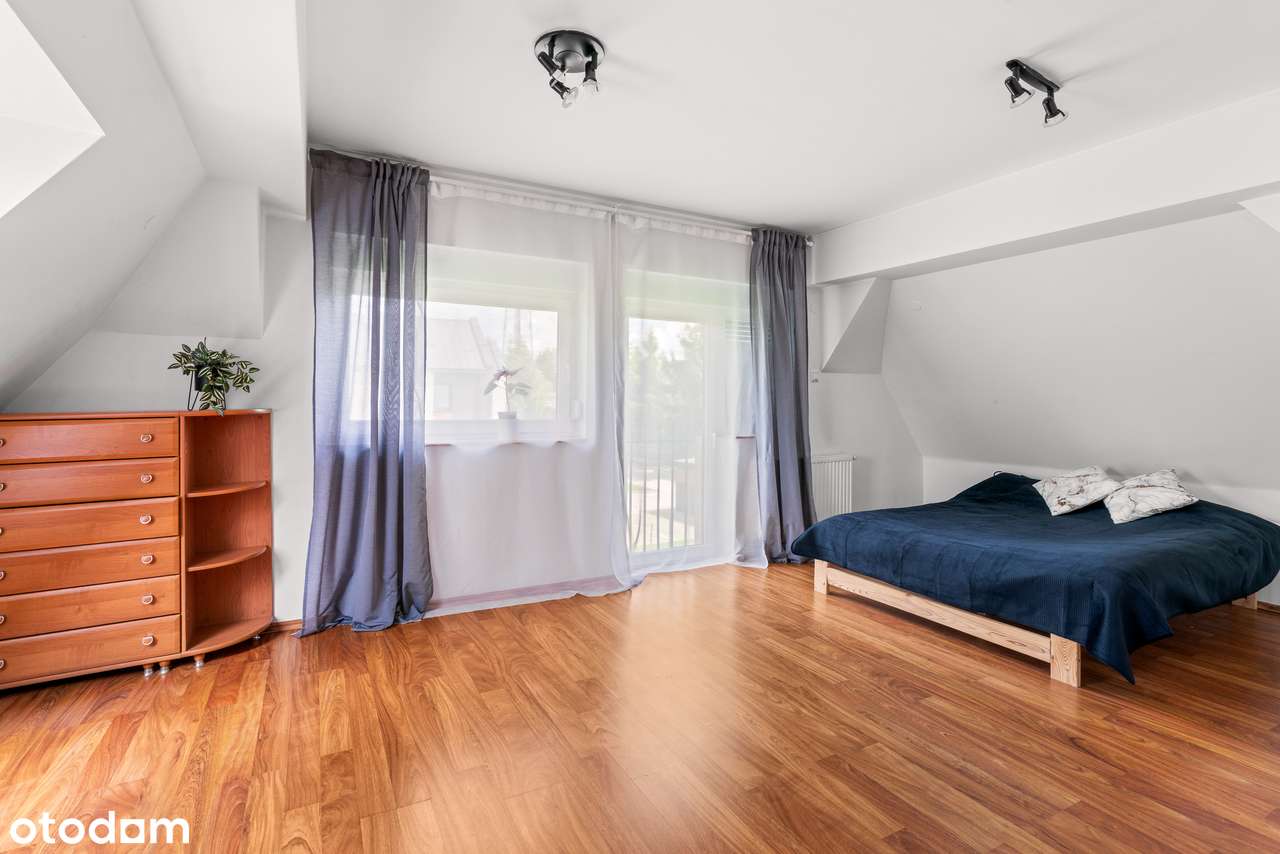 Przestronny dom wolnostojący 240m2, idealny  dla rodziny lub usługi-2