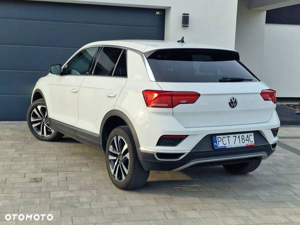 Volkswagen T-Roc - 4