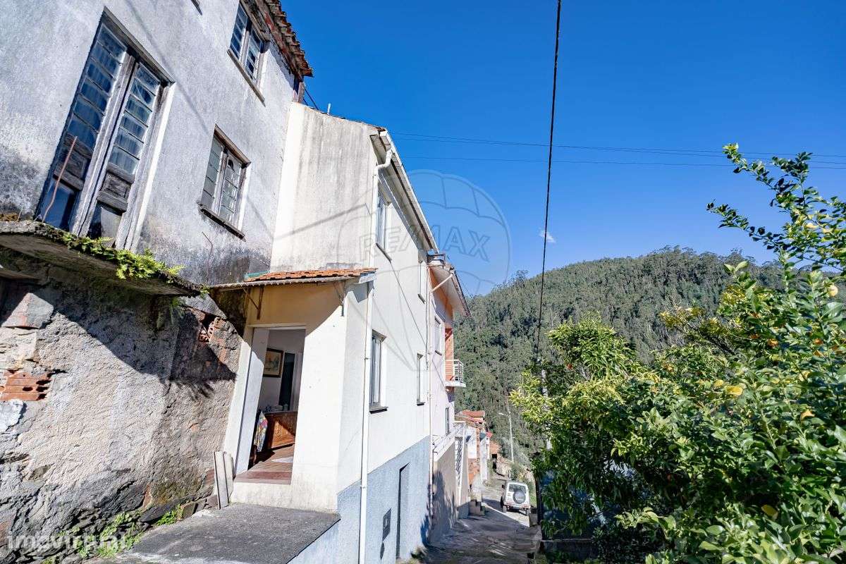 Moradia T1 para venda - Grande imagem: 2/30