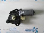 Motor Elevador Vidro 0130822008 MERCEDES W203 2003 TE - 1