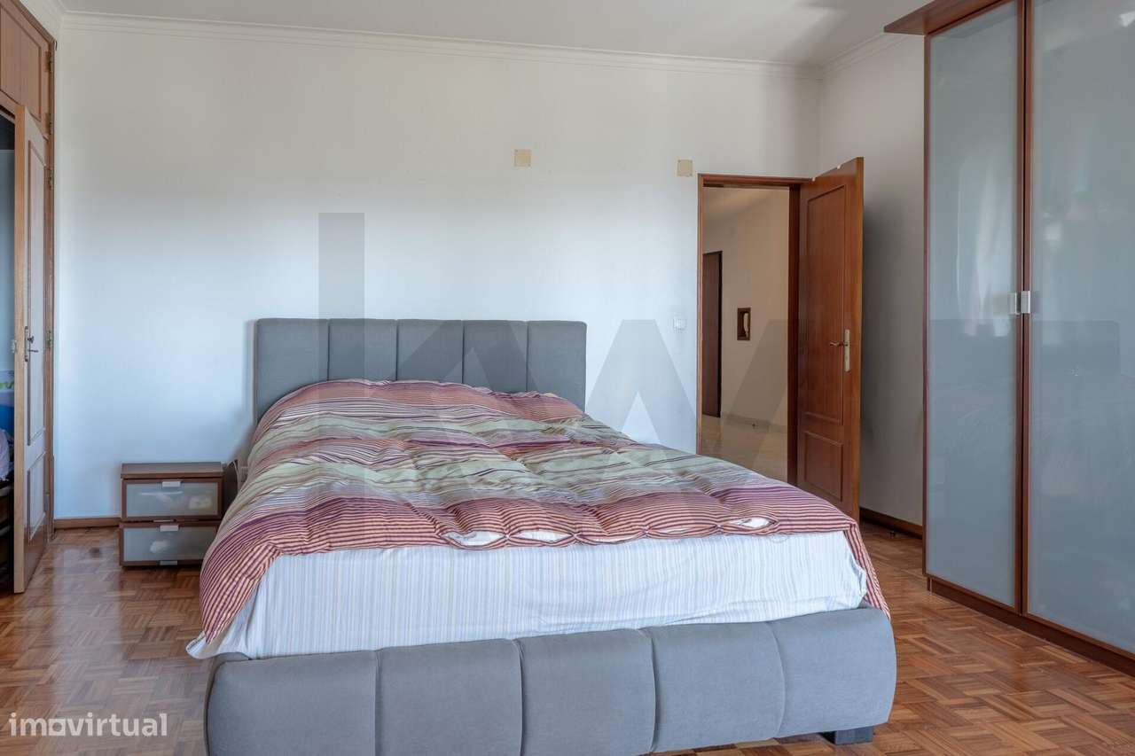 T2 com Vista Rio na Quinta da Piedade – Espaço, Conforto e Localização-17