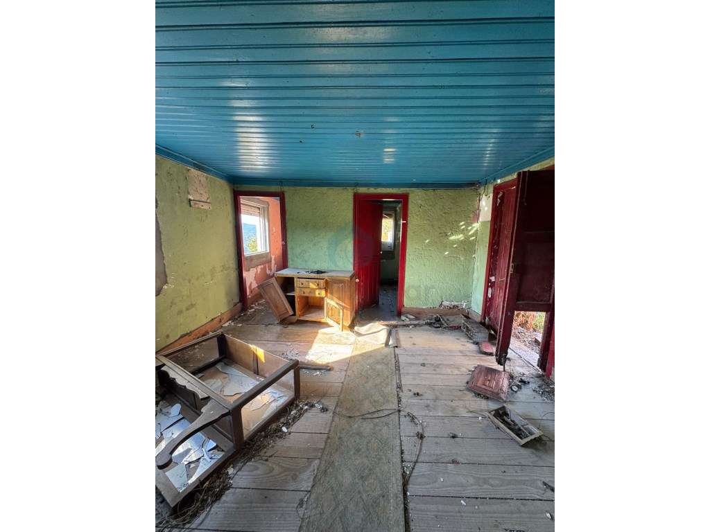 Quinta com Potencial em Marco de Canaveses-11