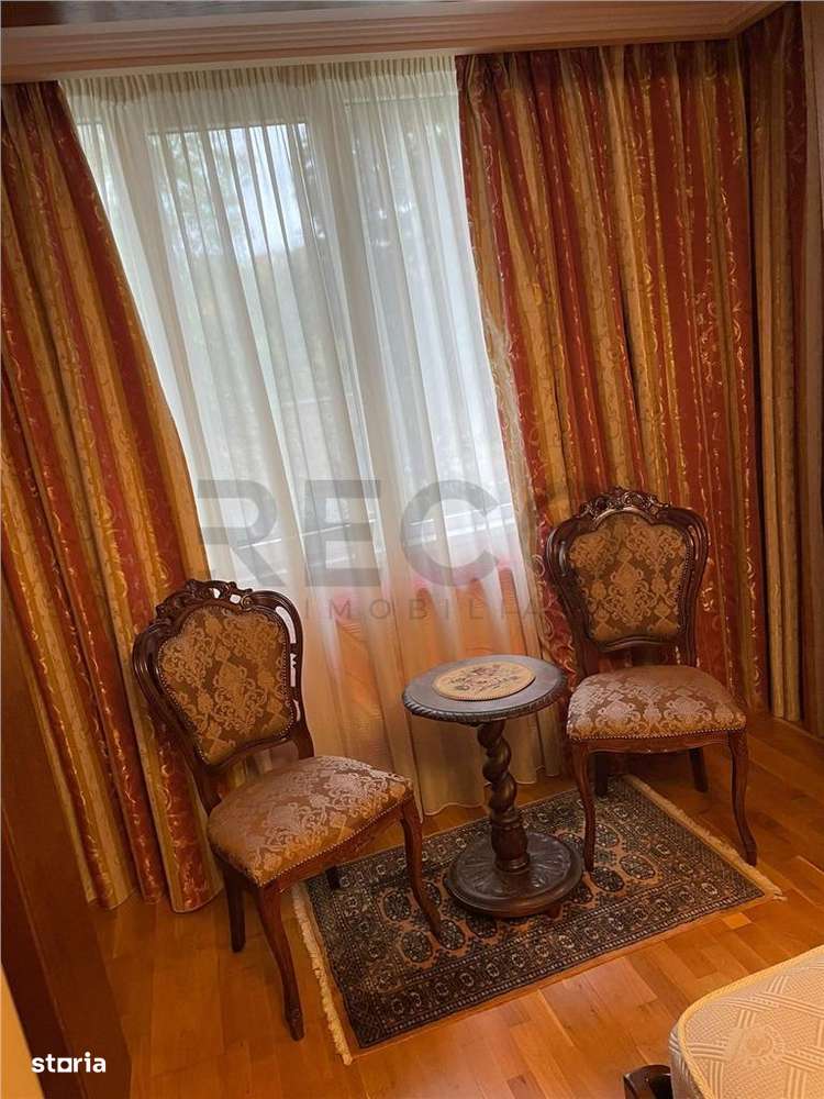 Apartament 3 camere, pe Splaiul Crisanei - Imagine principală: 5/5