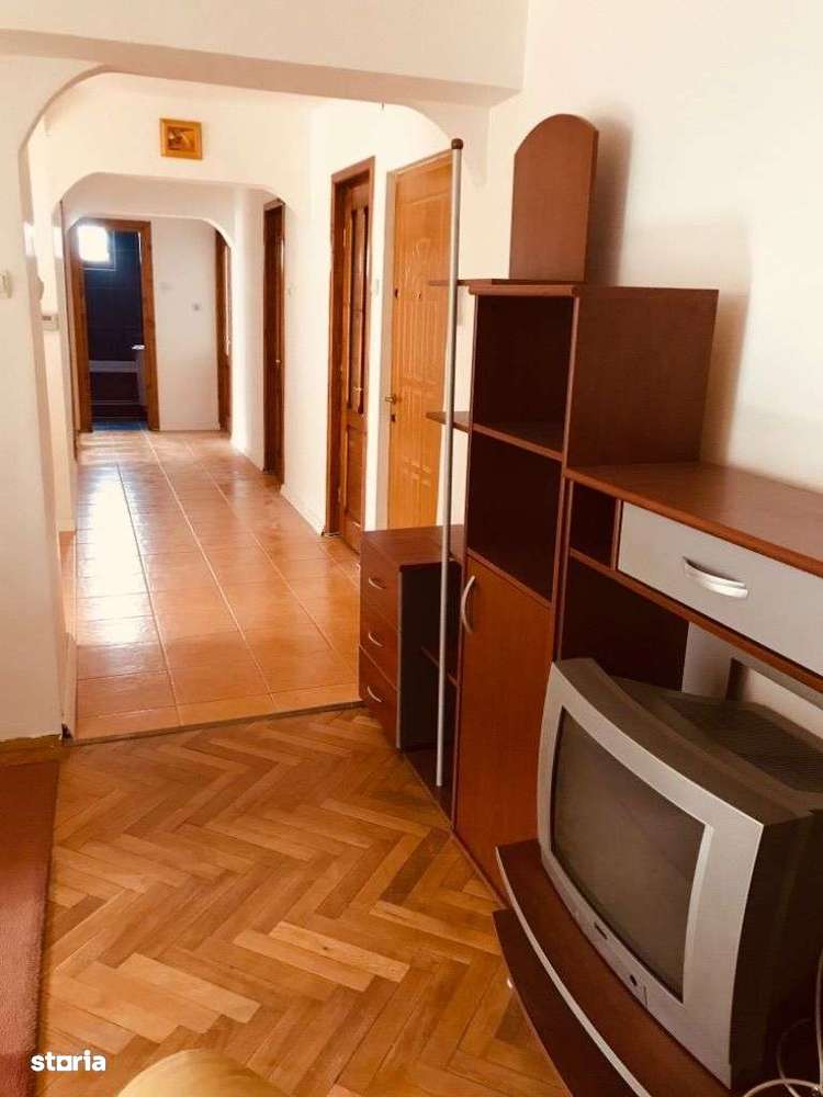 Ap. cu 4 cam., mobilat, Tudor, et.3 /4, langa scoala 20, 2 balcoane - Imagine principală: 5/12