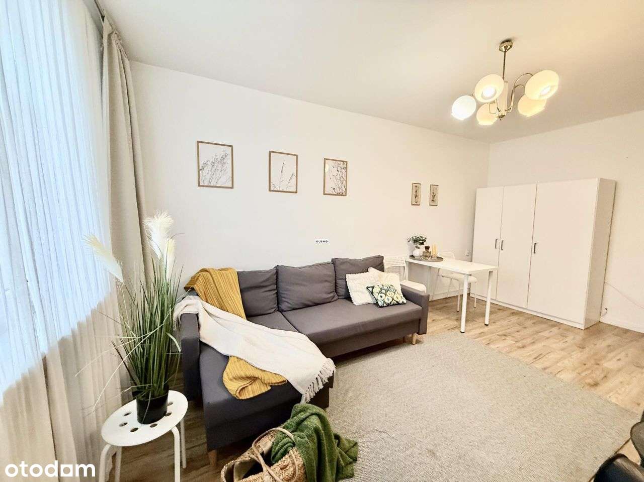 Stylowe 2 pokoje na 9. piętrze, ul. Wałowa – blisk-3