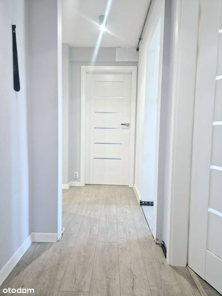 Piekne 3 - pokojowe Mieszkanie  z oddzielną kuchnią-2