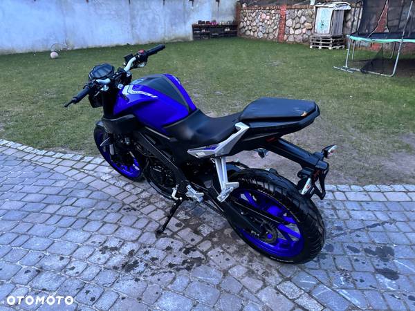 Yamaha MT - 11