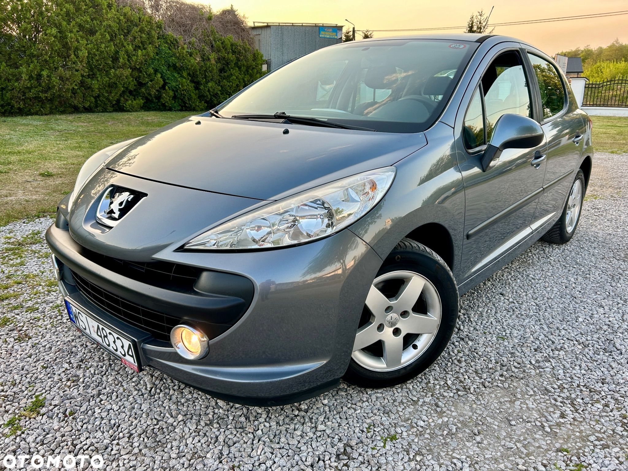 Peugeot 207 1.4 16V Presence - 1