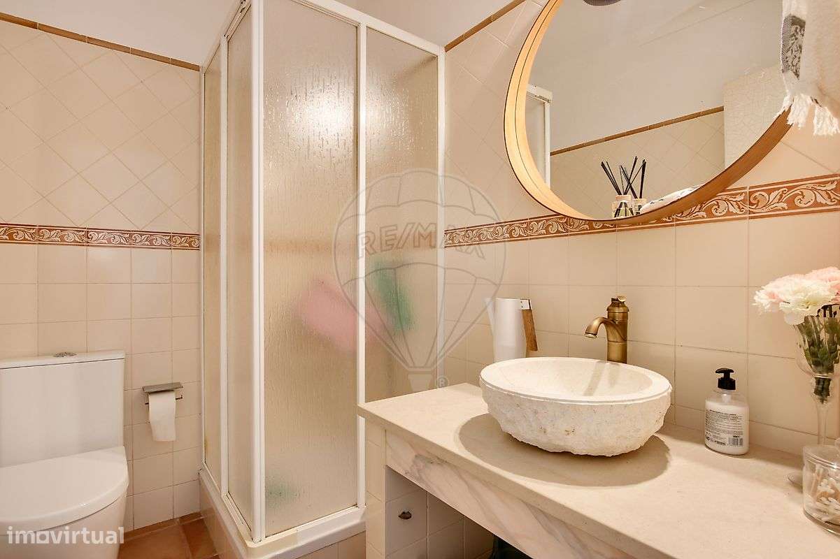 Moradia T4 para venda-12