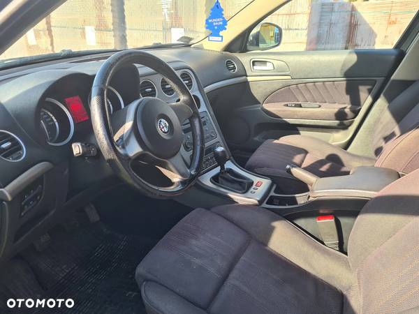 Alfa Romeo 159 1.9JTDM Impression - 9