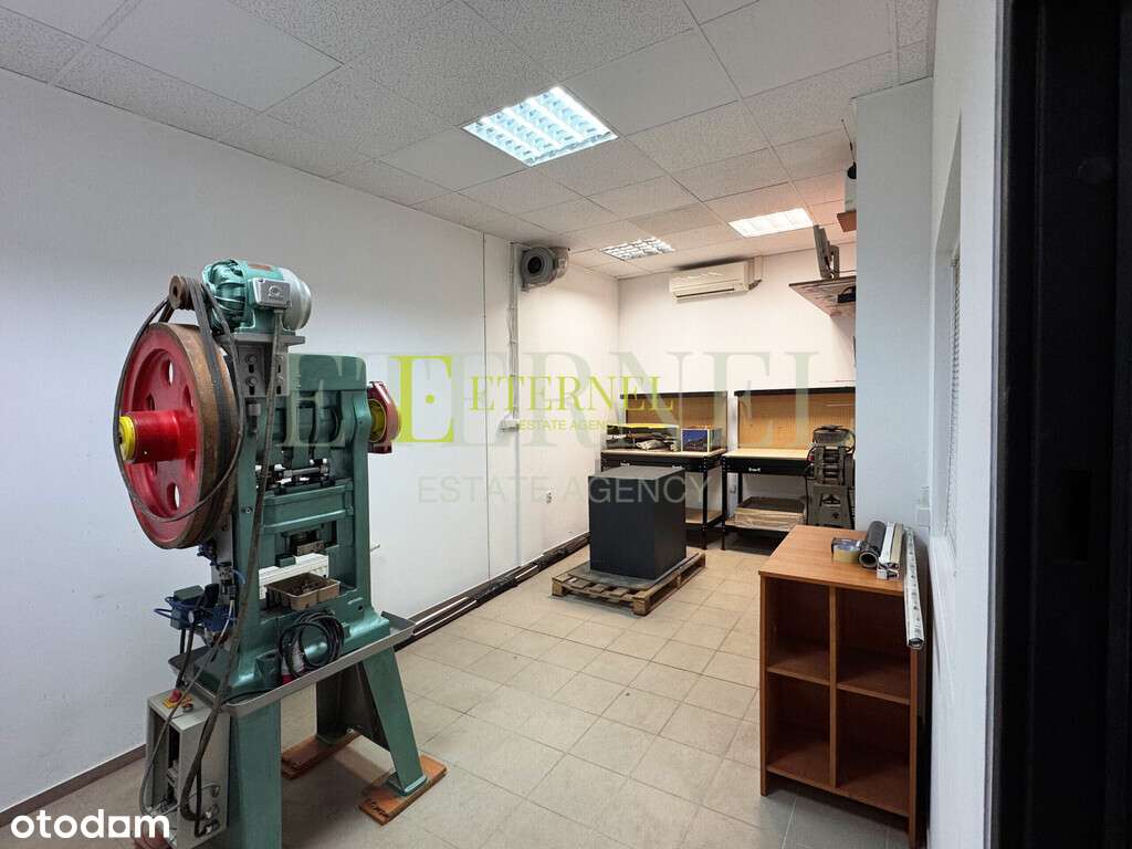 Lokal użytkowy w pasażu handlowym - Rusznikarska-14