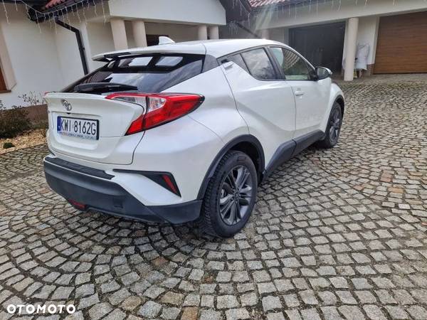 Toyota C-HR - 4