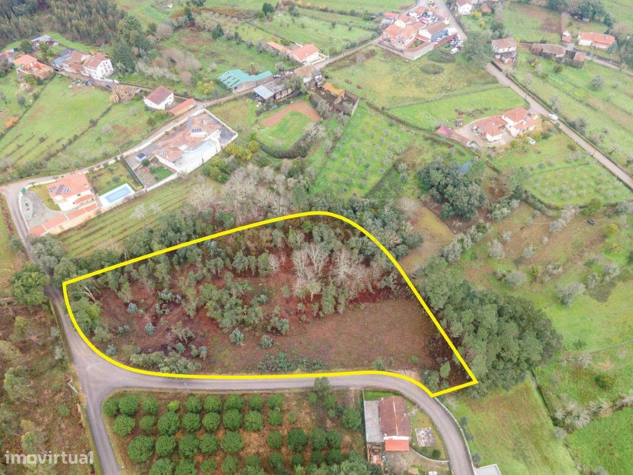 Terreno de 6.600m2 com Potencial de Construção - Vila Nova de Poiares-5