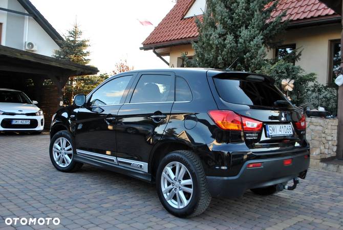 Mitsubishi ASX 1.8 DI-D 2WD Instyle - 25