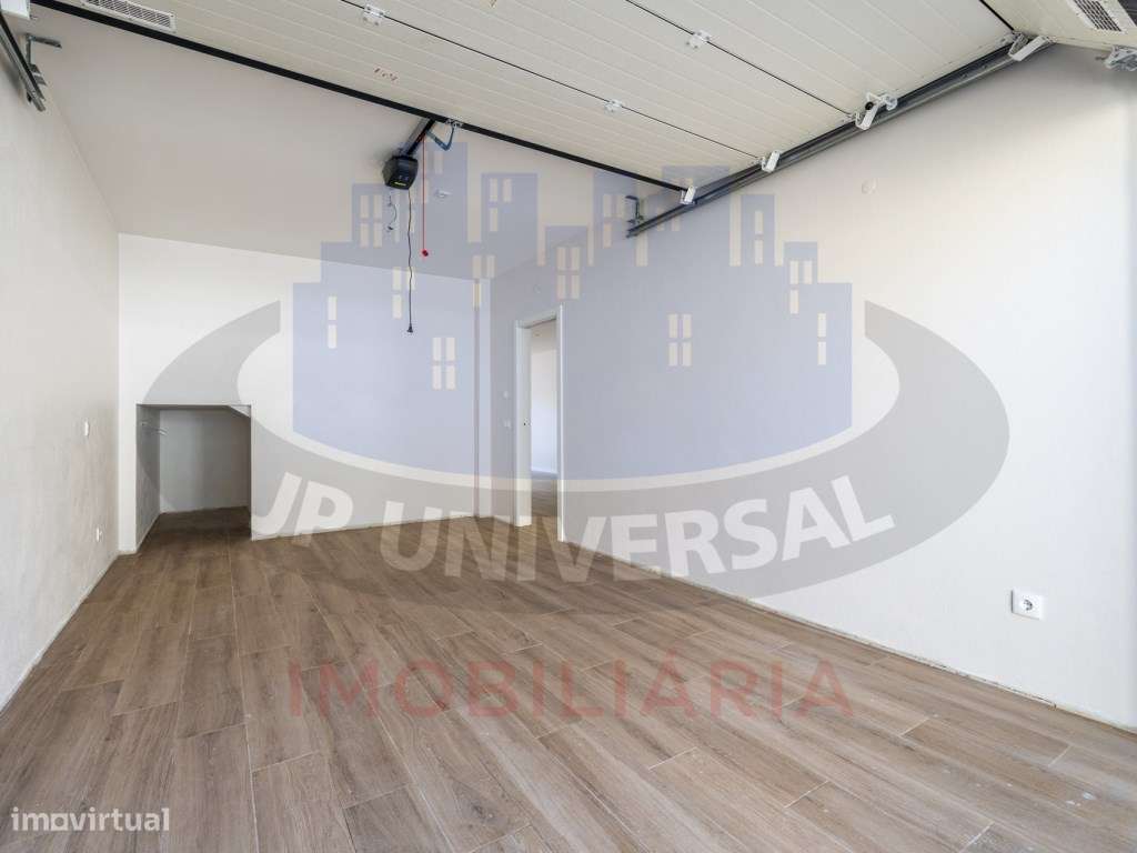 Vende-se Moradia T3 Exclusiva , Garagem, Jardim e Acabamentos de Luxo-38