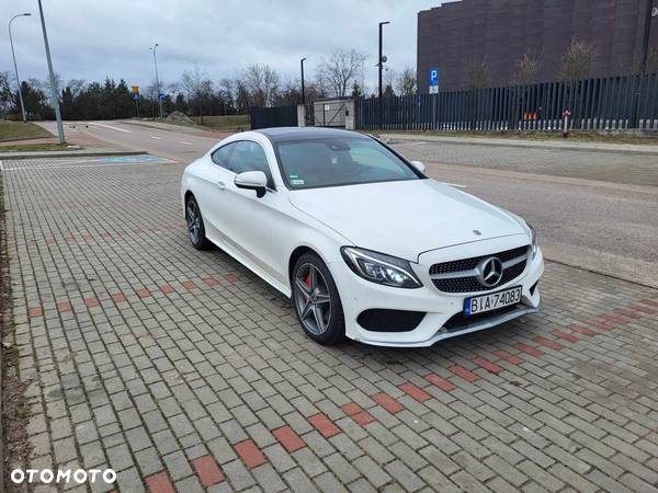 Mercedes-Benz Klasa C 300 4MATIC 9G-TRONIC - 3