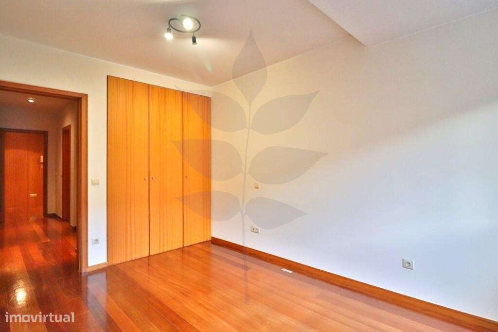 Arrendamento apartamento T3 em Lamaçães - Grande imagem: 4/24