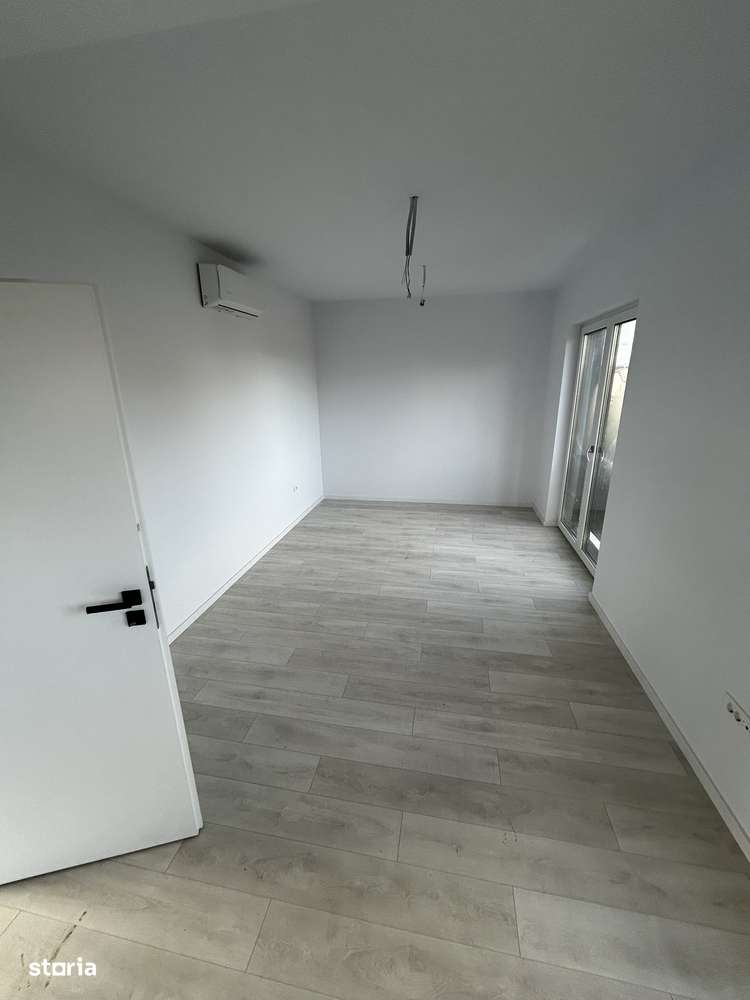 Casă cu 4 camere și balcon în Timișoara-9