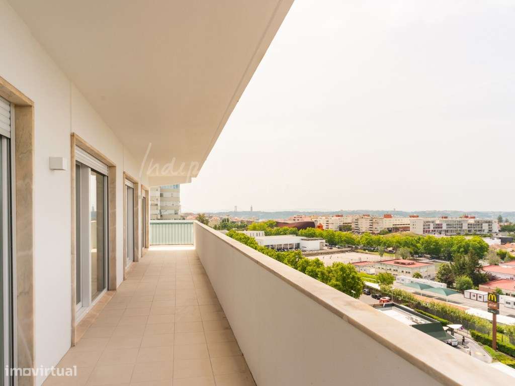 APARTAMENTO T4 TOTALMENTE REMODELADO NAS TORRES DO RESTELO, COM VIS...-29