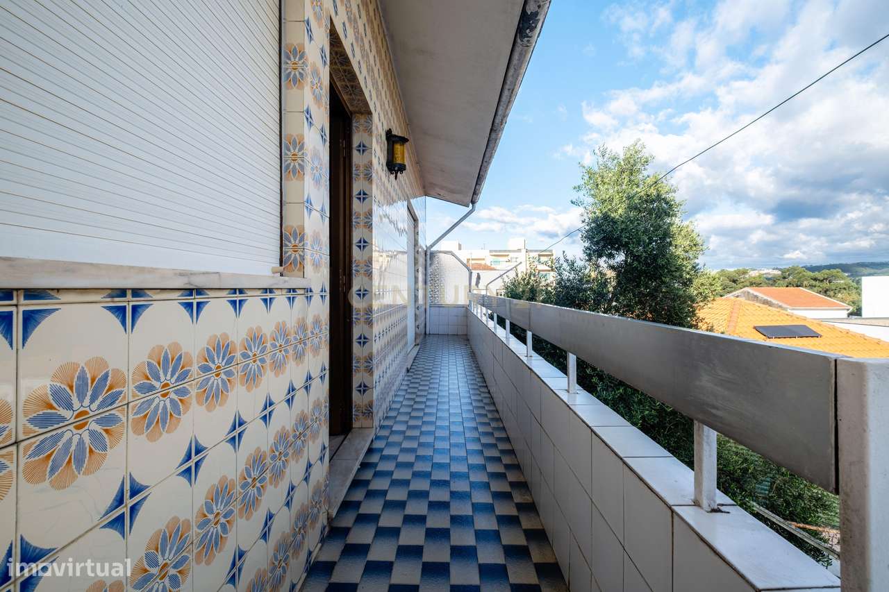 Moradia para recuperação em zona central de Rio Tinto-3