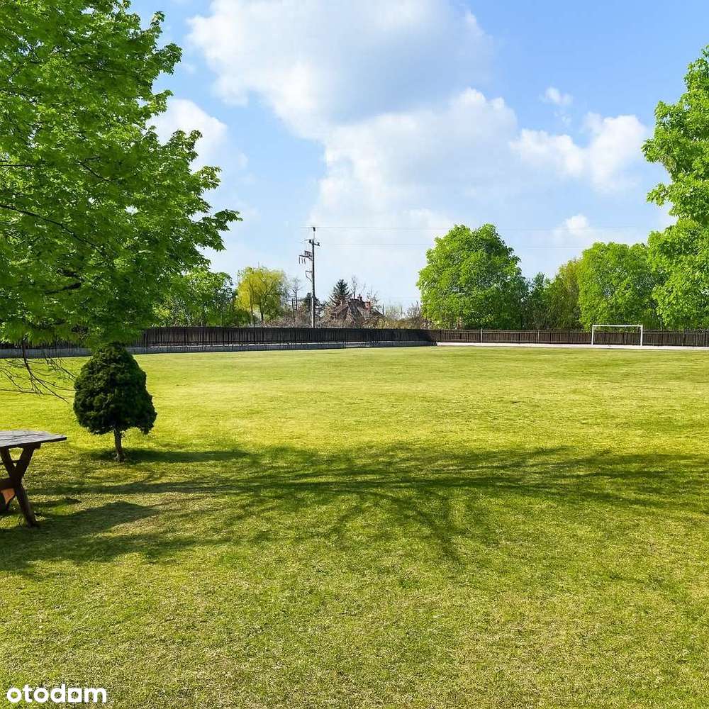 Dom zasilany słońcem fotowoltaika na starych zasadach, panele off grid-4