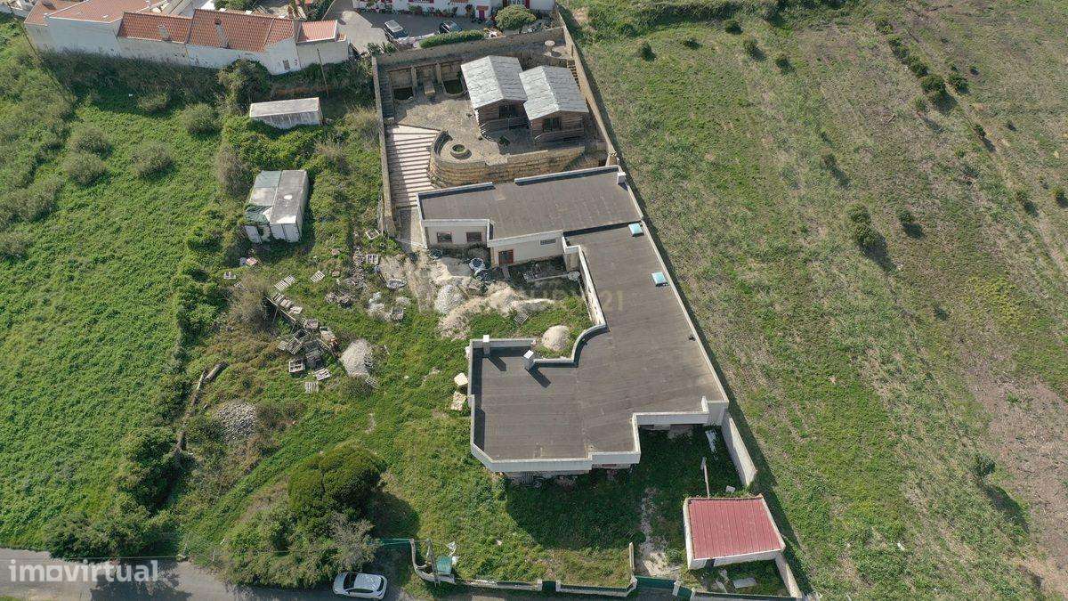 Hostel Boutique T8 + 2 bungalows T1 em Silveira, Torres Vedras - Grande imagem: 4/14